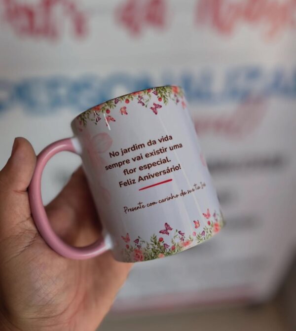 CANECA COM ALÇA COLORIDA PERSONALIZADA