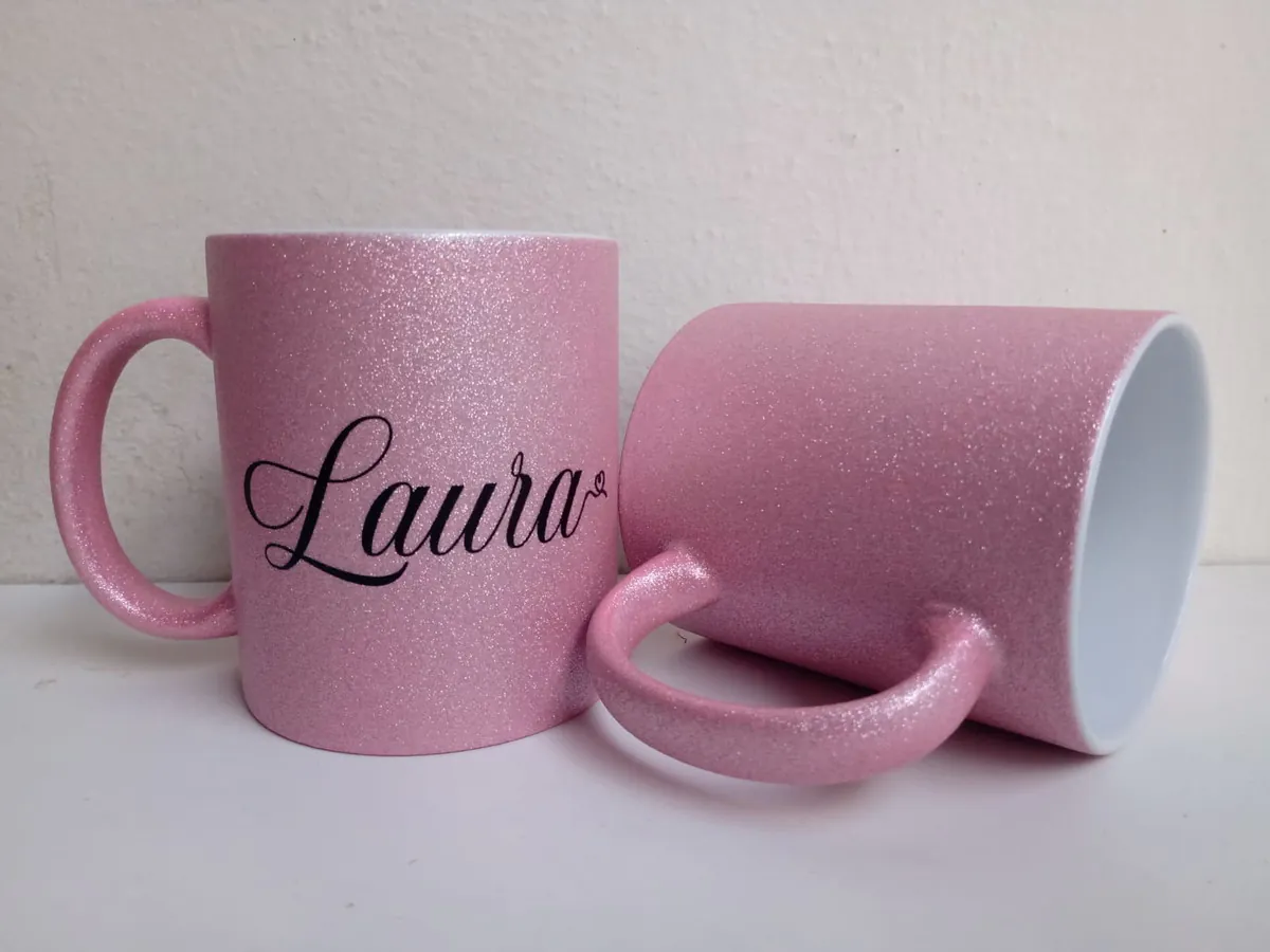 CANECA COM GLITTER PERSONALIZADA